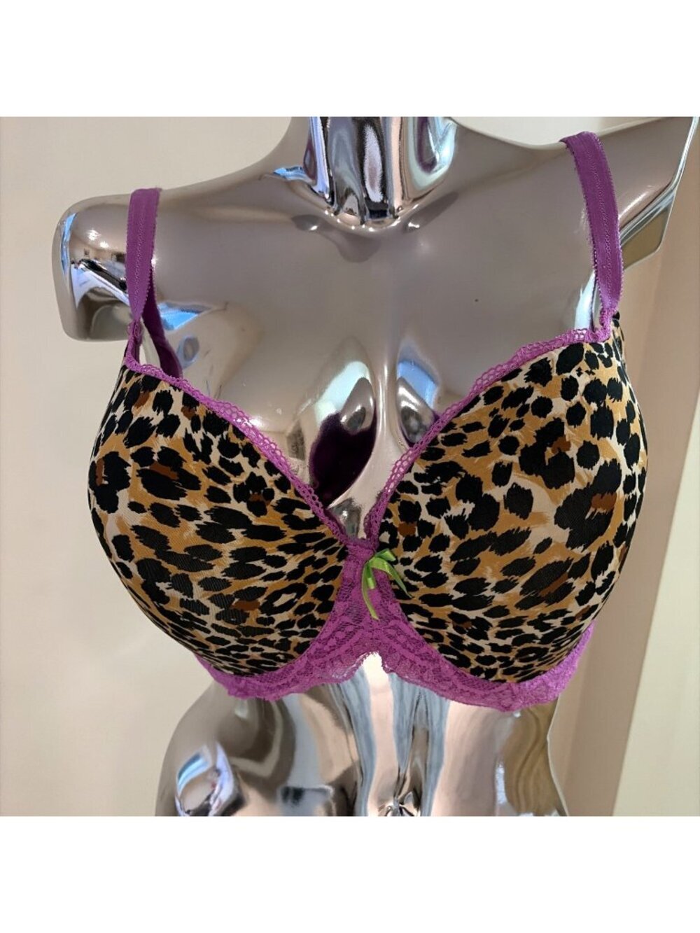 Joe Boxer Leopard Print Underwire Bra 42DD Pink Lace Trim Sexy Intimate